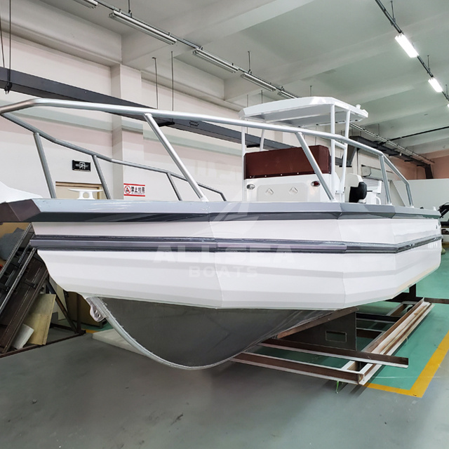 6,85m Boat Console Center