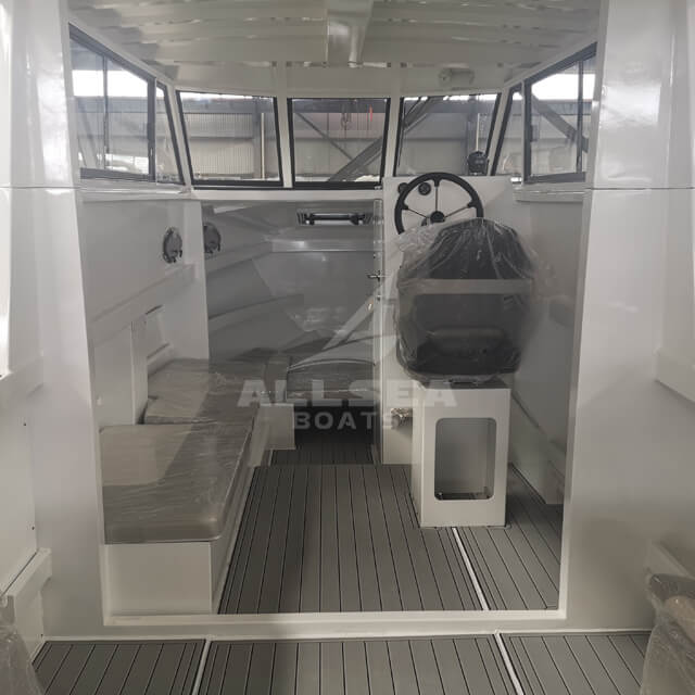 barco profissional de 9,6 m