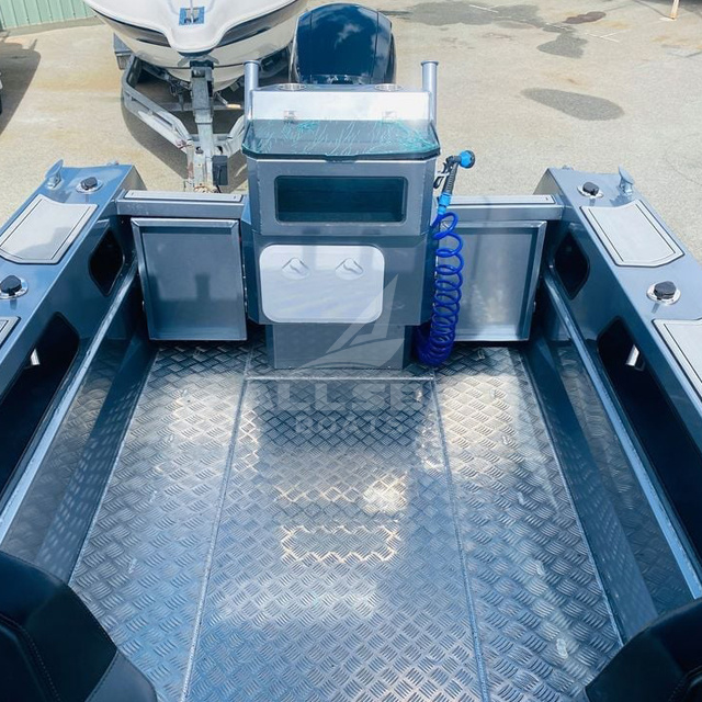 Lancha de alta velocidade com piso de alumínio durável para lazer aquático ao ar livre