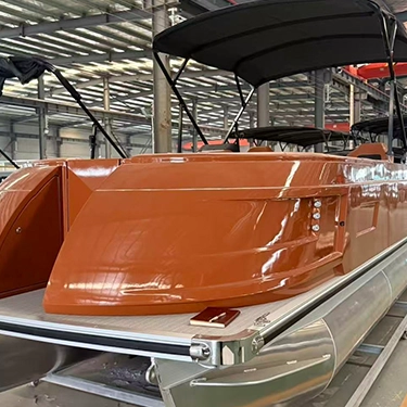 Barco pont&atilde;o de luxo